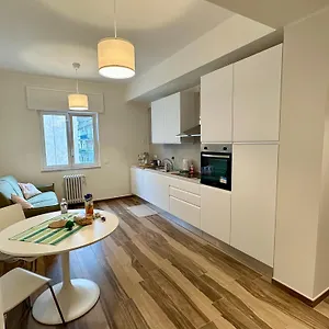  Appartamento Rainbow Luxury - Sea View Italia